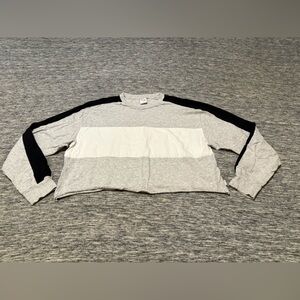TNA Oversized Cropped Long Sleeve Ladies Medium